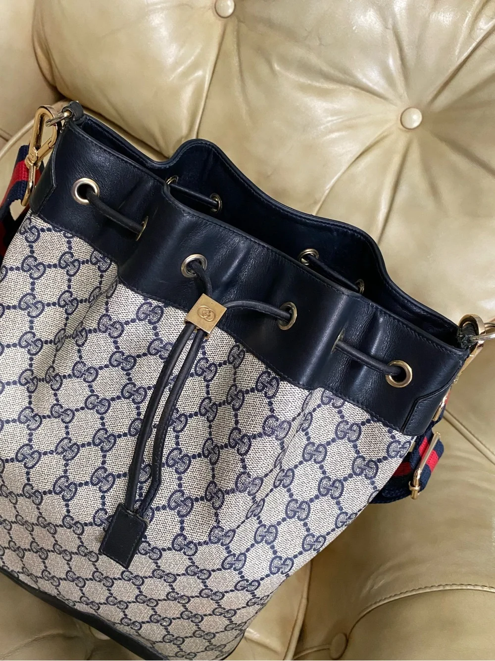 LARGE Gucci Drawstring Bucket Bag Vintage Sherry GG Monogram Web Stripe Added
